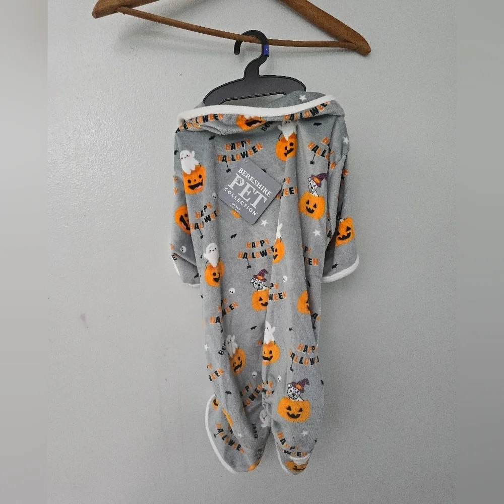 Berkshire Pet Collection Halloween Pet Pajamas Pumpkin Ghosts Medium